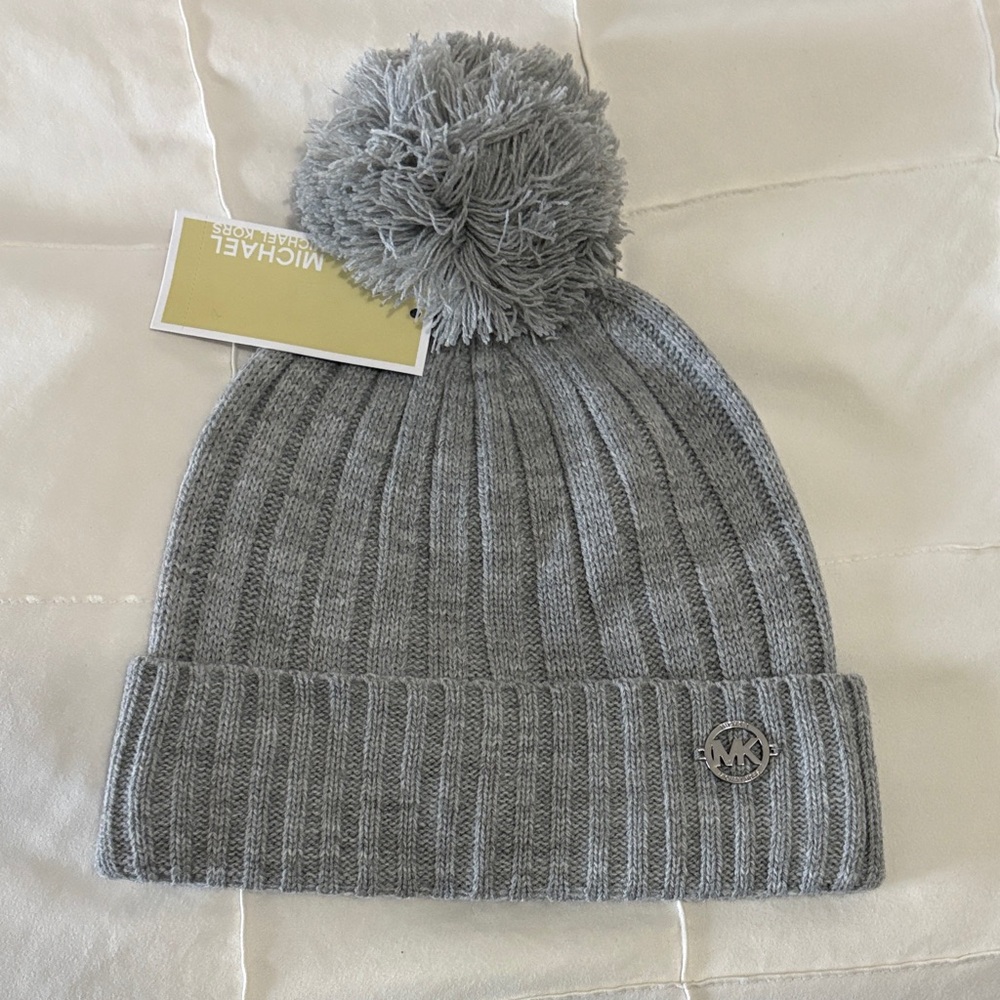 Michael Kors Heather Gray Knit Beanie NWT